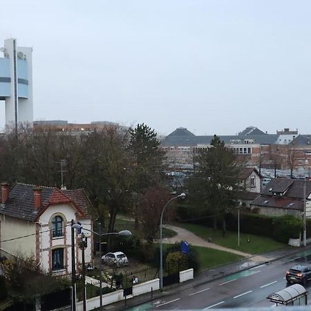 Secteur Hopital Universites Et Centre Sportif Saint-Andre-les-Vergers ภายนอก รูปภาพ