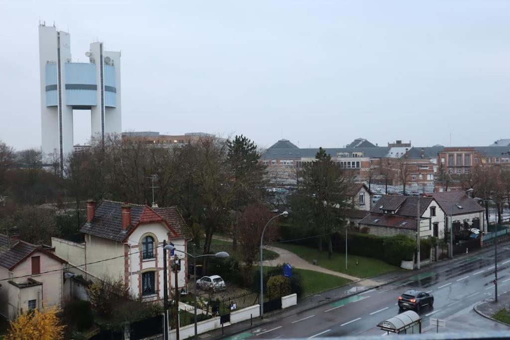 Secteur Hopital Universites Et Centre Sportif Saint-Andre-les-Vergers ภายนอก รูปภาพ